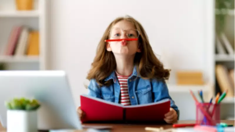 Psikolog Dursun Uyardı: Dijital Bakıcılar Çocuk Gelişimini Olumsuz Etkiliyor