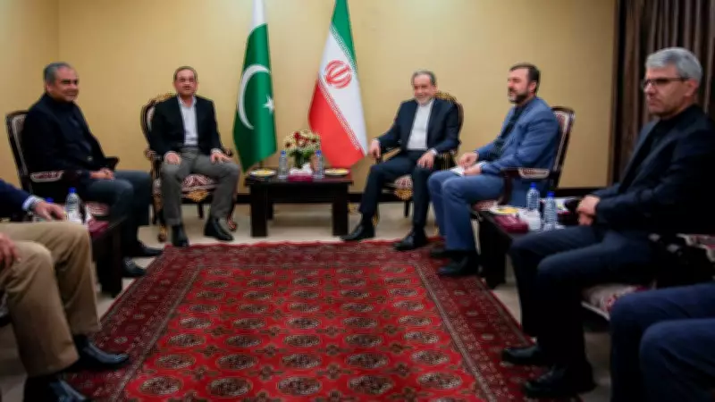 İran Dışişleri Bakanı Erakçi, Pakistan Genelkurmay Başkanı Munir ile Tahran'da Görüştü