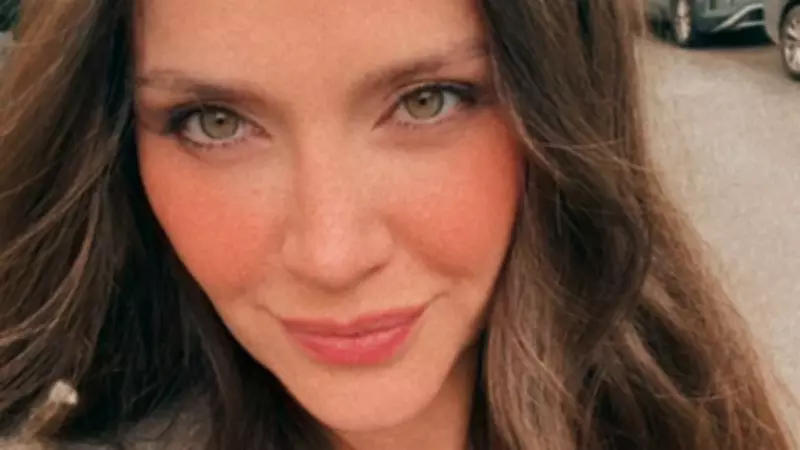 İrem Helvacıoğlu'nun Soyadı Kararına Alkışlar: Büyük Kadın Dayanışması