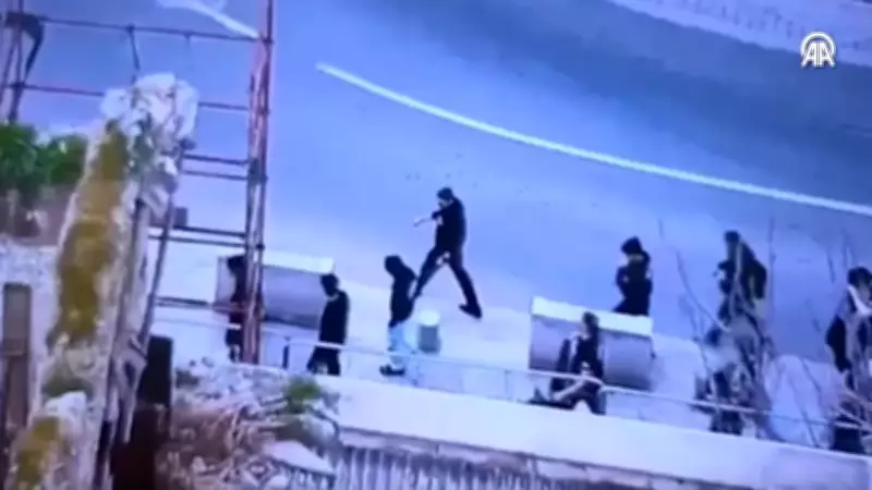 Rum Tarafından KKTC Vatandaşlarına Alçak Saldırı: Taş, Sopa ve Patlayıcı Atıldı