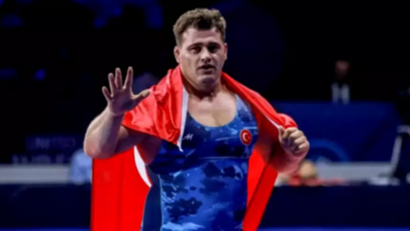 Rıza Kayaalp Avrupa Şampiyonası'nda Yarı Finale Yükseldi