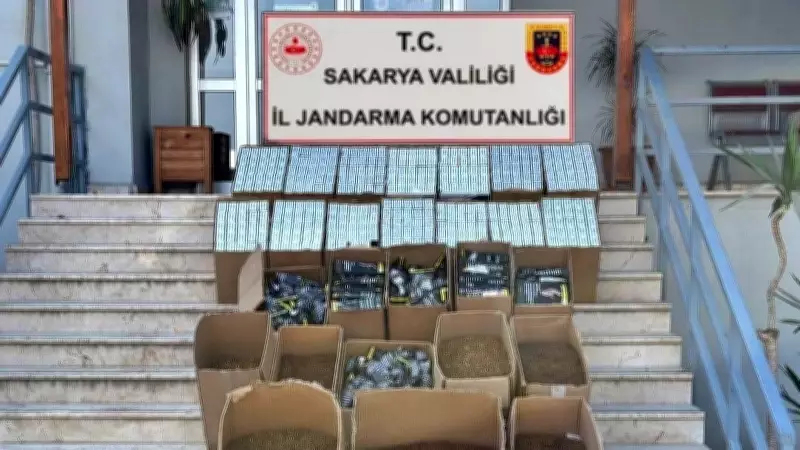 Sakarya'da kaçak tütün operasyonu: 3 gözaltı