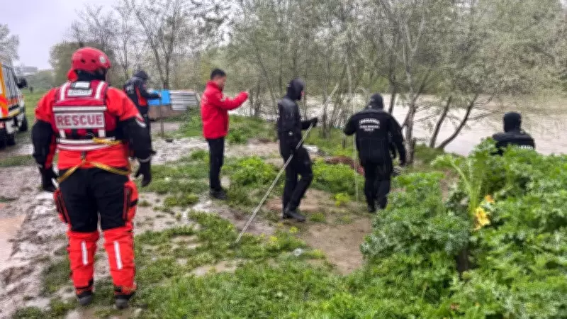 Sakarya'da nehirde kaybolan Ahmed İdris için arama çalışmaları yeniden başladı