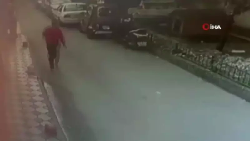 Samsun'da Okul Önünde Silahlı Saldırı: 2 Yaralı, Saldırgan Kaçış Anları Kamerada