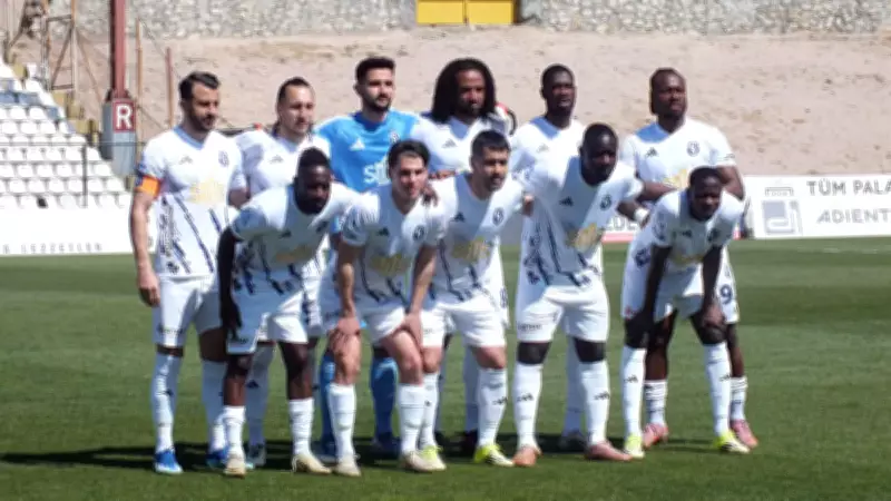 Sarıyer, Hatayspor'u 4-0 Mağlup Ederek Trendyol 1. Lig'de Farklı Galibiyet Aldı