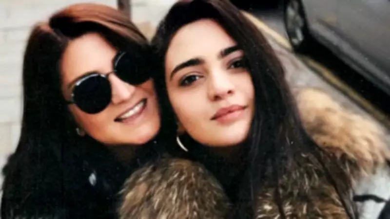 Sibel Can'ın Kızı Melisa Ural, Minik Yeğeni Lina'nın Fotoğraflarını Paylaştı
