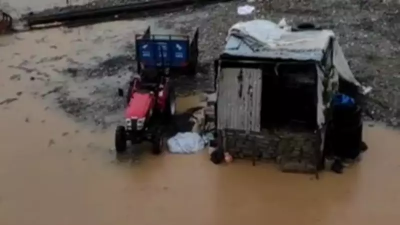Siirt Pervari'de Dere Taştı: Evler ve Tarım Arazileri Sular Altında Kaldı