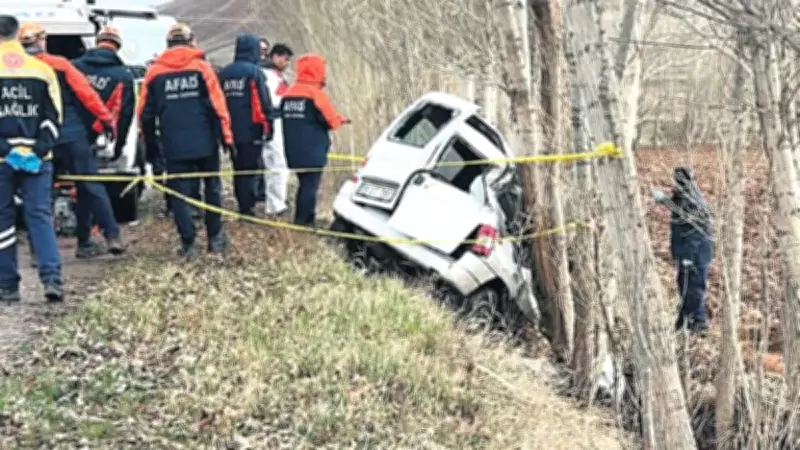 Sivas'ta Hastane Yolunda Yaşanan Feci Kaza: 3 Can Kaybı