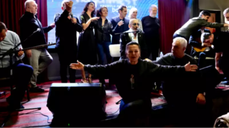 Soner Olgun'a Dostlarından Moral Gecesi: Pankreas Kanseriyle Mücadeleye Destek