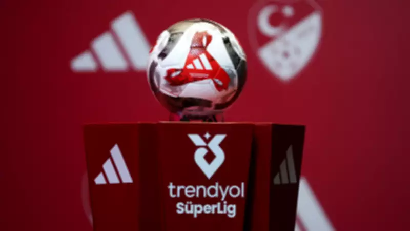 Süper Lig'de 30. Hafta Heyecanı Başlıyor: Fenerbahçe ve Antalyaspor Sahada