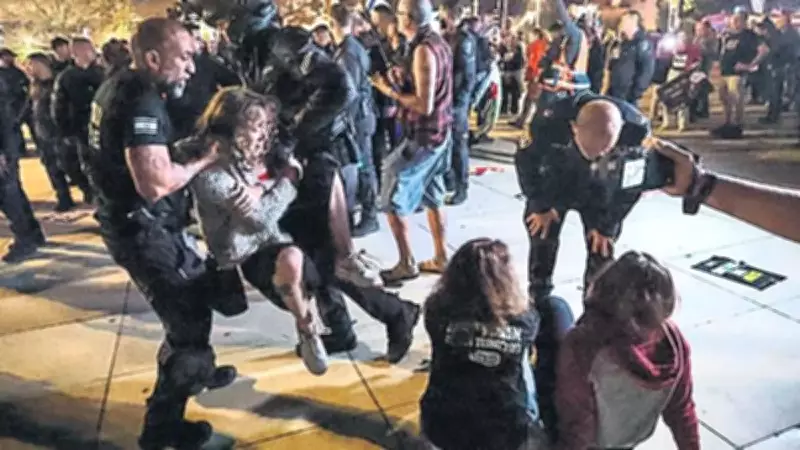 İsrail'de Savaş Karşıtı Protestoculara Kelepçe ve Sert Müdahale