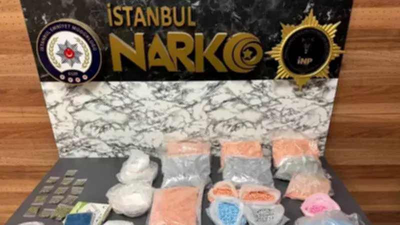 İstanbul'da Büyük Uyuşturucu Operasyonu: 93 Bin Ecstasy Hapı Ele Geçirildi