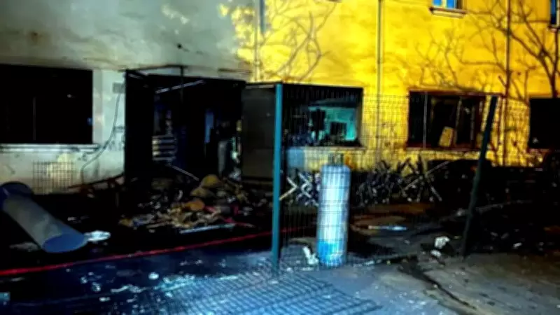 İstanbul'da Metal Fabrikasında Sanayi Tüpü Patladı: 3 İşçi Yaralandı