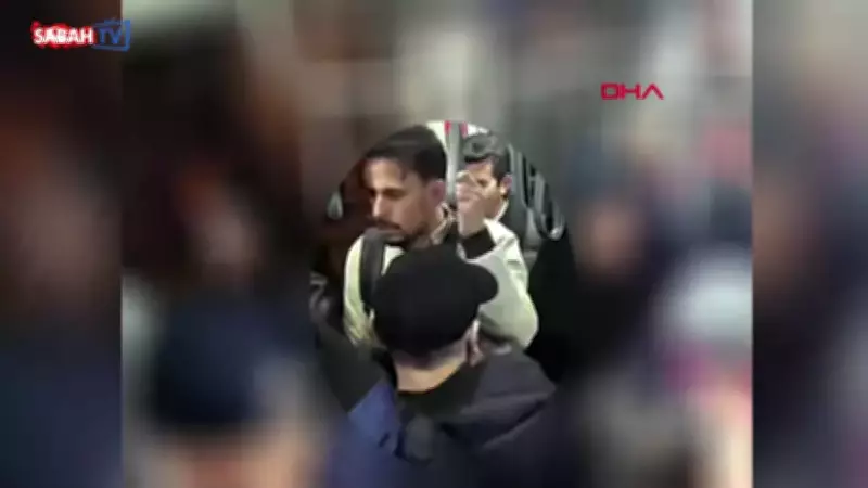 İstanbul'da metro ve duraklarda hırsızlık yapan 2 şüpheli yakalandı