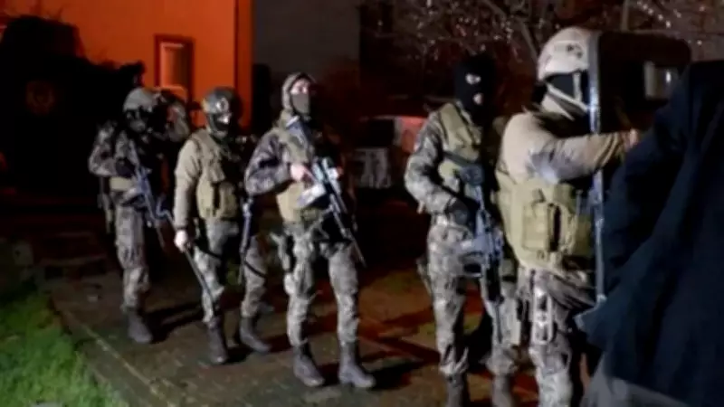 İstanbul'da Uyuşturucu Operasyonu: 16 Kişi Tutuklandı, 4'ü Serbest