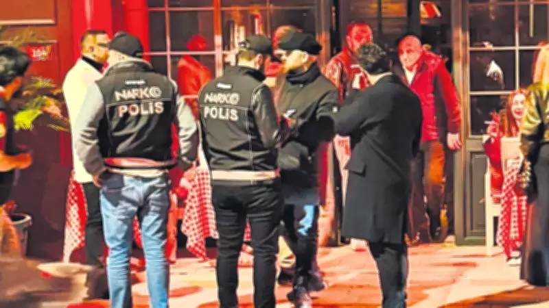 İstanbul'un Ünlü Mekanlarına Narkotik Baskını: 15 Gözaltı