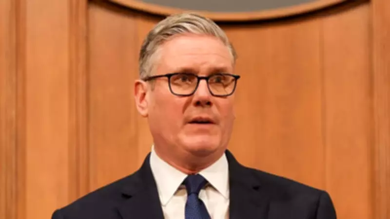 Starmer: Putin ve Trump'ın Eylemleri Enerji Fiyatlarında İstikrarsızlığa Yol Açıyor