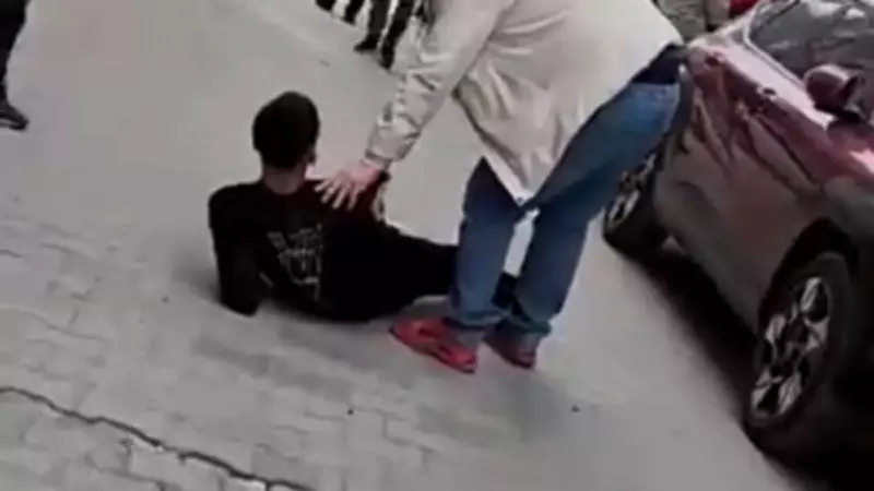Sultangazi'de Silahlı Saldırı: Tartıştığı Genci Sokakta Vurdular