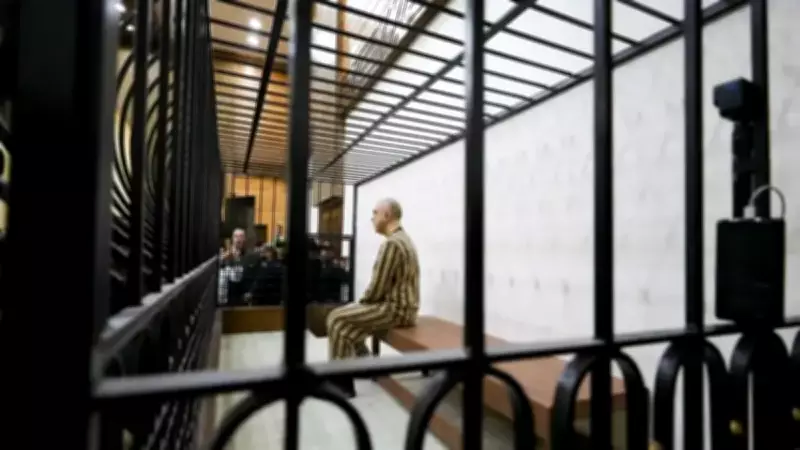 Suriye'de 13 yıl sonra Dera davası: Atıf Necip hakim karşısında