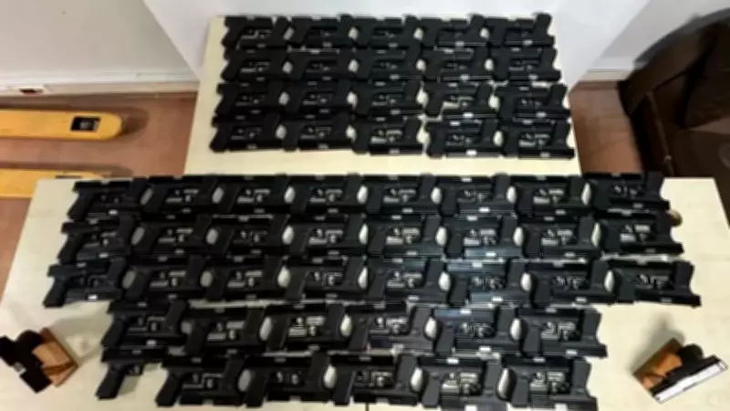 Taksiyle Silah Sevkiyatına Suçüstü: İstanbul'da Büyük Operasyon