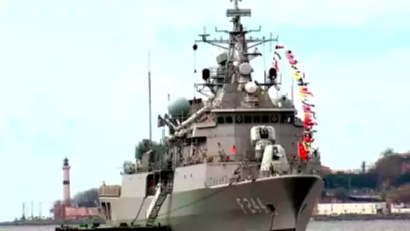 TCG Barbaros 23 Nisan'da ziyarete açıldı, büyük ilgi gördü