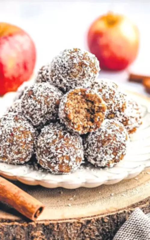 Tek Lokmada Sağlıklı Tatlı: İdilika'nın Mutfağı'ndan Pratik Top Tarifleri