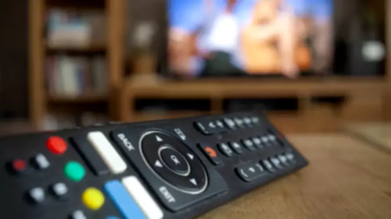 Televizyon Kumandasındaki Gizli Tuşun Sırrı Açığa Çıktı! İşlevi Şaşırtıyor