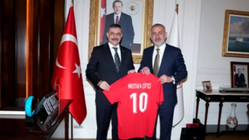 TFF Başkanı Hacıosmanoğlu, İçişleri Bakanı Çiftçi'yi Makamında Ziyaret Etti