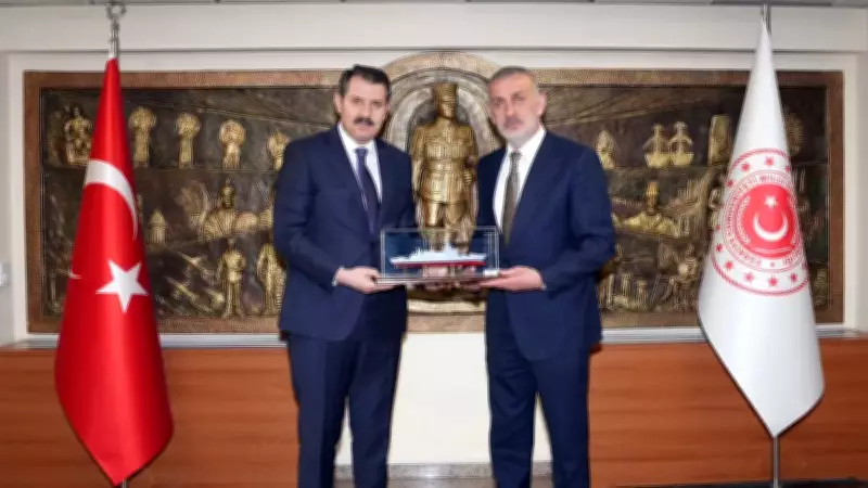 TFF Başkanı Hacıosmanoğlu, Milli Savunma Bakan Yardımcısı Ayhan'ı Ziyaret Etti