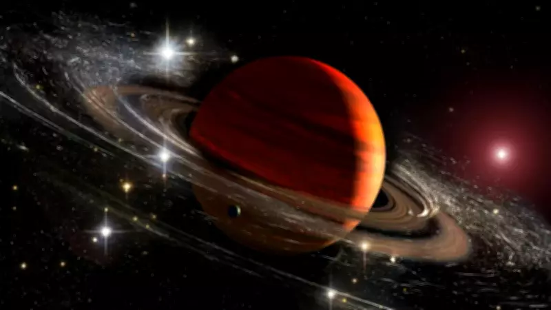 Titan'da Şaşırtan Keşif: Hafif Rüzgarlar Dev Dalgalar Yaratıyor