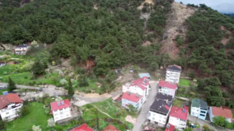 Tokat'ta heyelan riski nedeniyle boşaltılan bölge dronla görüntülendi