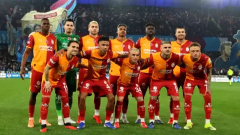Trabzonspor Maçında Galatasaray Taraftarlarından İki Yıldıza Tepki: 'İlk Fırsatta Gönderilmeli'