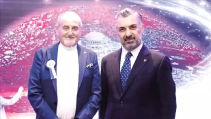 Türk Telekom, Devrim Erbil Sergisi ile 5G'yi Sanatla Buluşturdu