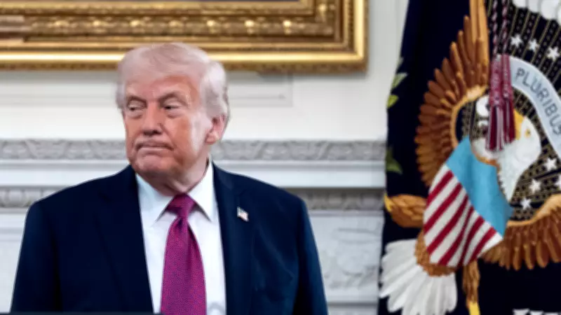 Trump: Hürmüz Boğazı'na mayın döşeyen gemiler vurulacak