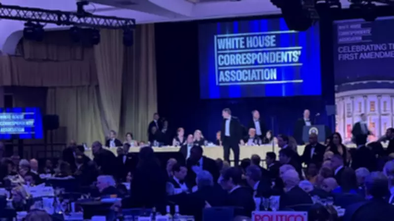 Trump'ın katıldığı Beyaz Saray Muhabirleri Yemeği'nde silahlı saldırı girişimi