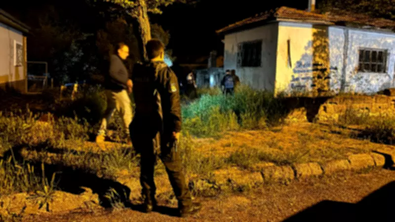 Uşak'ta şiddet ihbarına giden polislere pompalı tüfekle saldırı: 2 yaralı