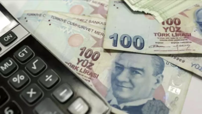 Şubat'ta Cari Açık 7,5 Milyar Dolar ile 10 Ayın Zirvesinde