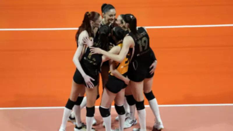 VakıfBank, Fenerbahçe Medicana'yı 3-0 Yenerek Final Serisinde Öne Geçti
