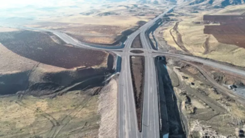 Van-Şırnak Karayolu Projesi Bölgenin Kaderini Değiştirecek