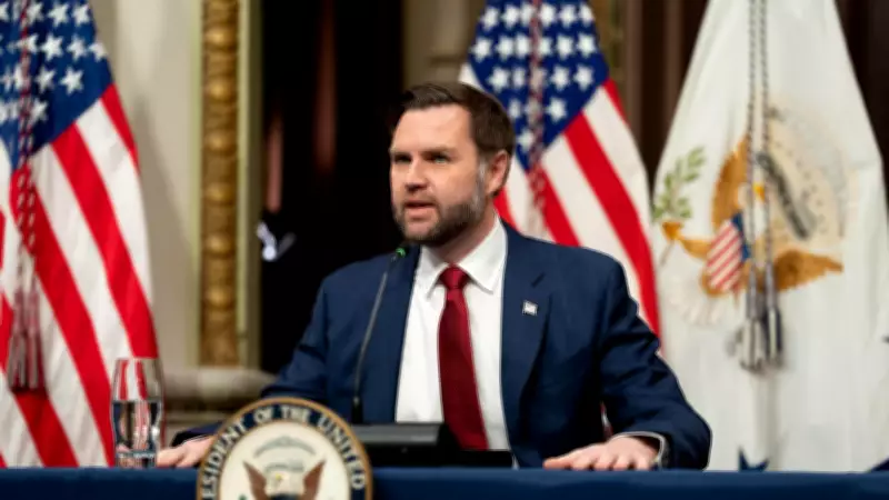 Vance'in Pentagon'un İran brifinglerini sorguladığı iddia edildi
