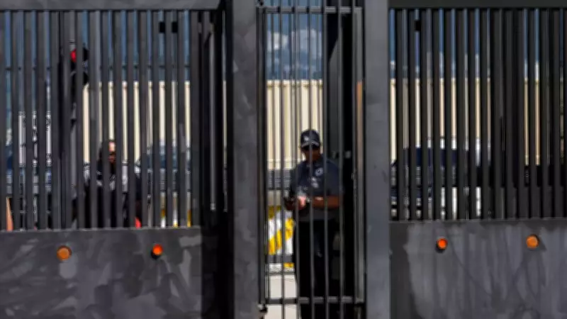 Venezuela'da Cezaevi İsyanı: 5 Mahkum Hayatını Kaybetti