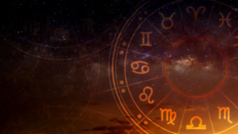 Venüs ve Plüton El Ele Veriyor! 2 Burç İstediği Her Şeyi Alacak