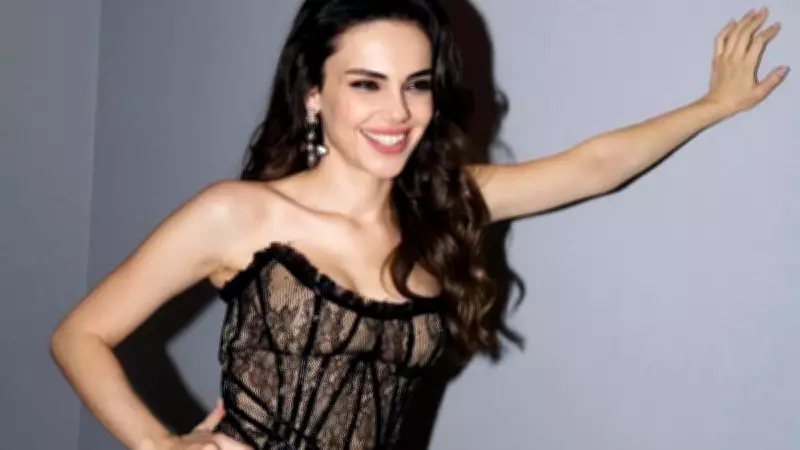 Yağmur Tanrısevsin'den Aşkın Formülü: Mizah ve Eğlence