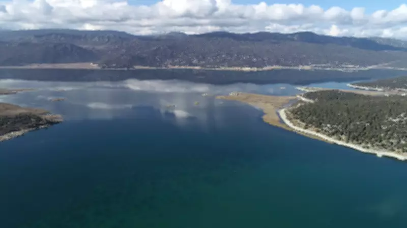 Yapay Zeka Su Tüketimi Alarm Veriyor: 2025'te 765 Milyar Litreye Ulaştı