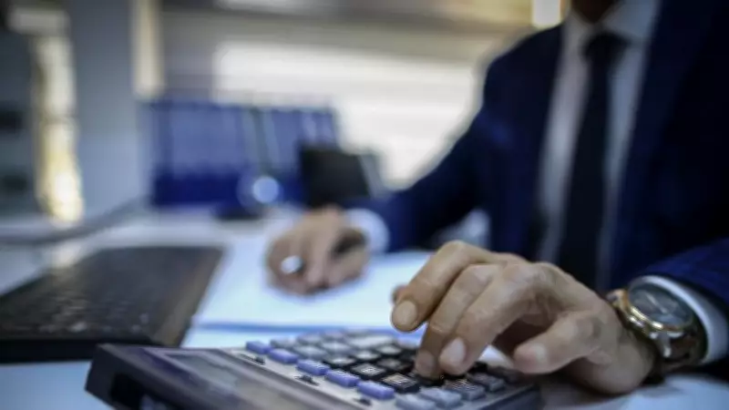 Yargıtay'dan Kritik Karar: İş Sözleşmelerinde İhbar Süreleri Sınırsız Artırılamaz