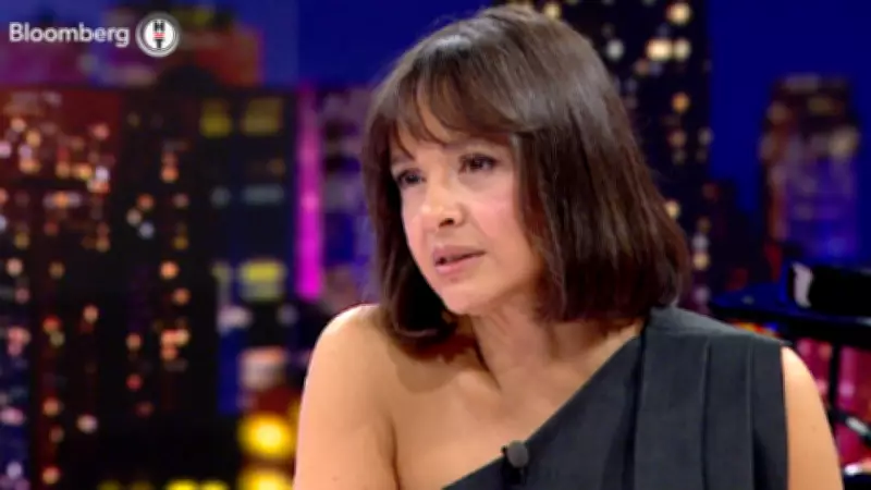 Zeynep Özyılmazel'den Babası Neco'ya Duygusal Yanıt: 'Baba Şefkati Göremedim'