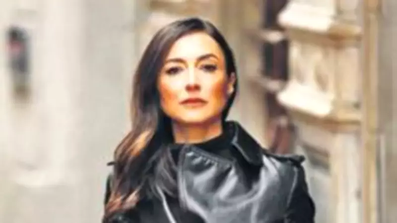 Özlem Çınar, 'Kul Dilemma' Filminde Beyazperdeye Dönüyor