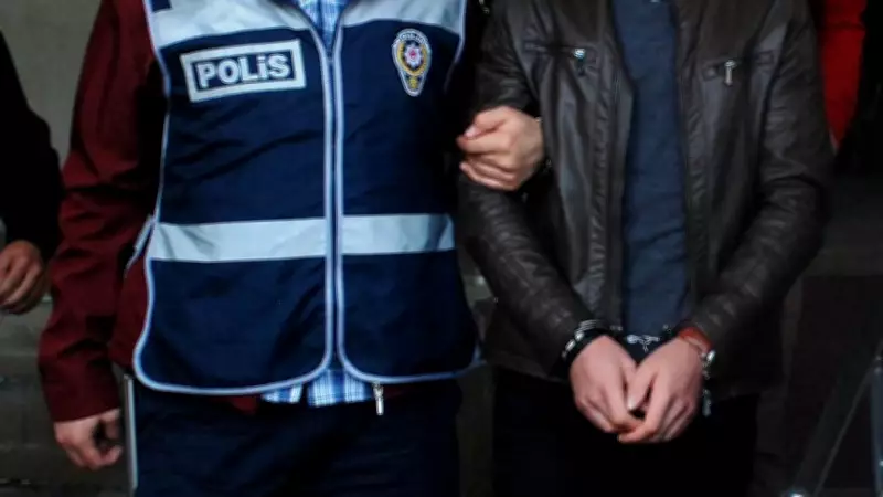İzmir Bayındır'da Polise Mukavemet Eden 4 Zanlı Tutuklandı