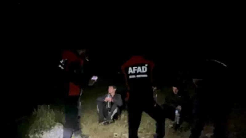 İzmir'de dağlık alanda mahsur kalan iki çocuk kurtarıldı