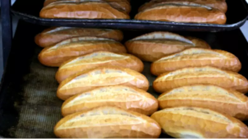 İzmir'de Ekmek Fiyatlarına Zam Geldi! 200 Gram Ekmek 17,5 Lira Oldu